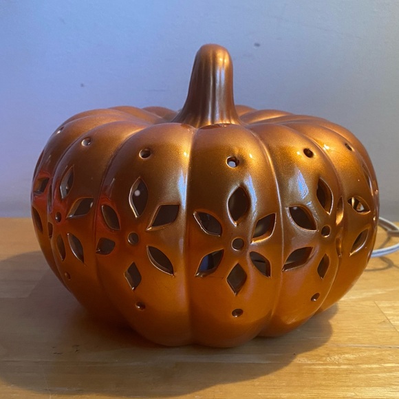 Fall Thanksgiving light up ora decorative pumpkin 6” - Picture 3 of 12